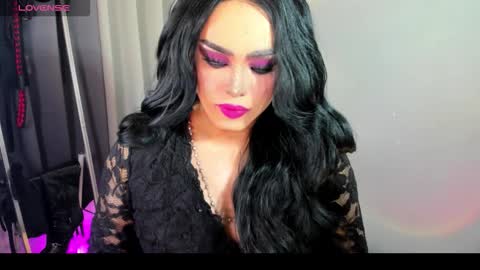 Snapshot of yourfiercemistress chatting on 09-30-25, 08:19 not into STINGY and CHEAP people online show from 09-30-25, 08:19