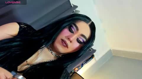 Snapshot of yourfiercemistress chatting on 10-29-25, 11:39 not into STINGY and CHEAP people online show from 10-29-25, 11:39