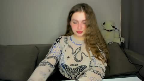 yourgem__ online show from 04-08-26, 01:00