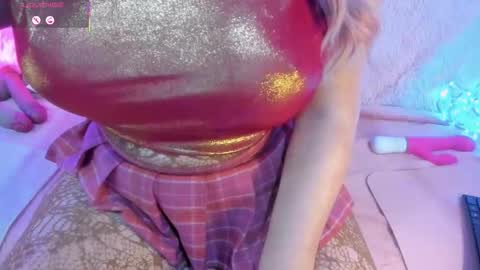 Snapshot of yourgirl11555 chatting on 02-20-26, 02:52 Liza online show from 02-20-26, 02:52