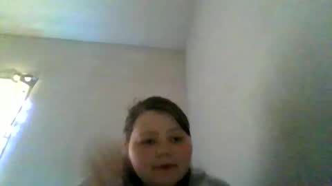 yourgirl_189 online show from 02-22-25, 06:41