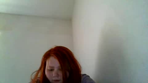 yourgirl_189 online show from 03-03-25, 09:05