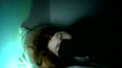 yourgirl_189 online show from 03-09-25, 03:54