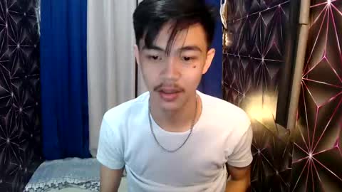 Snapshot of yourguy_josh23 chatting on 12-22-24, 07:21 Josh online show from 12-22-24, 07:21