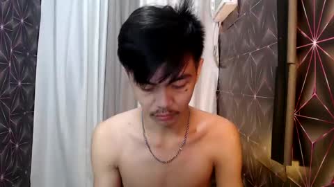 Snapshot of yourguy_josh23 chatting on 01-04-25, 05:58 Josh online show from 01-04-25, 05:58