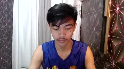 Snapshot of yourguy_josh23 chatting on 01-04-25, 08:59 Josh online show from 01-04-25, 08:59