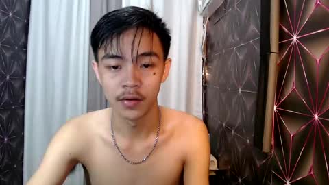 Snapshot of yourguy_josh23 chatting on 02-03-25, 06:13 Josh online show from 02-03-25, 06:13