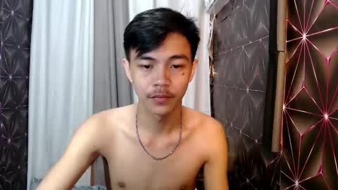 Snapshot of yourguy_josh23 chatting on 02-05-25, 03:13 Josh online show from 02-05-25, 03:13