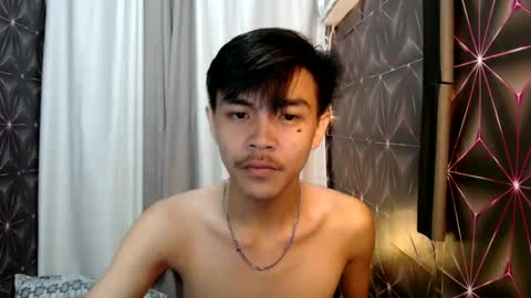 Snapshot of yourguy_josh23 chatting on 02-12-25, 01:37 Josh online show from 02-12-25, 01:37