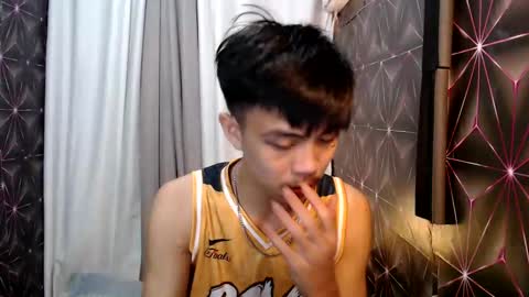 Snapshot of yourguy_josh23 chatting on 02-26-25, 01:52 Josh online show from 02-26-25, 01:52