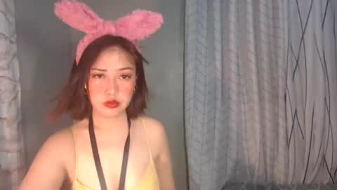 yourhotyash_ online show from 04-06-26, 12:17