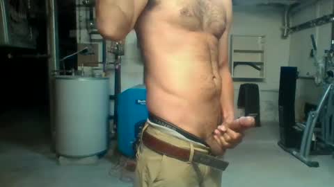 Snapshot of yourislandman chatting on 09-19-25, 09:04 JerkMeOff online show from 09-19-25, 09:04