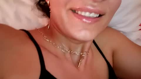 Snapshot of yourjessywet chatting on 07-19-26, 05:00 yourjessywet online show from 07-19-26, 05:00