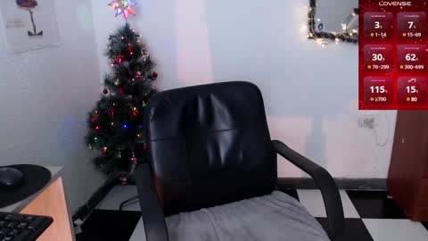 Snapshot of yourlittle_cherry chatting on 12-14-24, 08:08 Cherry online show from 12-14-24, 08:08