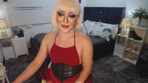 Snapshot of yourlivingonurdream chatting on 01-25-25, 12:16 -- online show from 01-25-25, 12:16