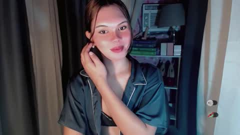 KYLIE MORE online show from 03-27-26, 03:01