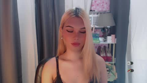 KYLIE MORE online show from 06-29-26, 10:15