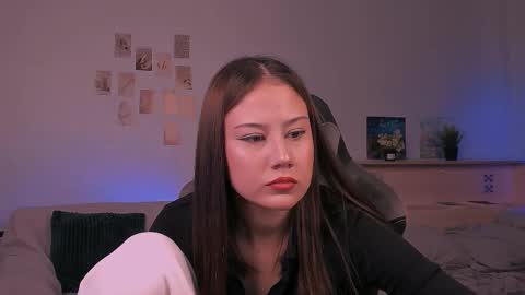 Nikol online show from 10-09-25, 12:36