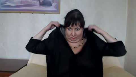 lANA online show from 08-08-26, 12:40