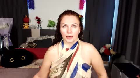 yourmysterycharm online show from 12-03-25, 02:41