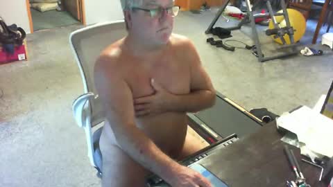 Snapshot of yourpoppi55 chatting on 06-26-26, 11:36 yourpoppi55 online show from 06-26-26, 11:36