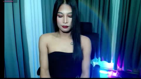 yourprettybella_ts online show from 02-04-26, 07:53