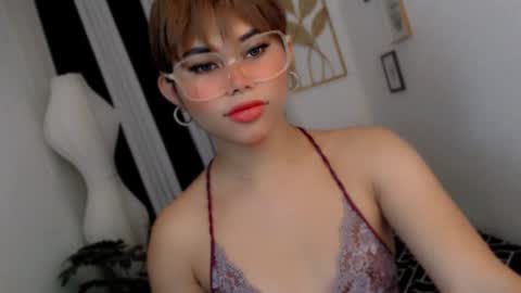 Snapshot of yourprettyblythe_ts chatting on 06-16-26, 12:46 yourprettyblythe_ts online show from 06-16-26, 12:46