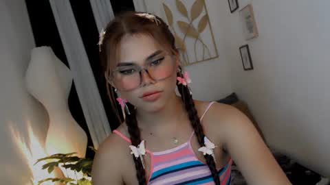 Snapshot of yourprettyblythe_ts chatting on 06-22-26, 03:25 yourprettyblythe_ts online show from 06-22-26, 03:25