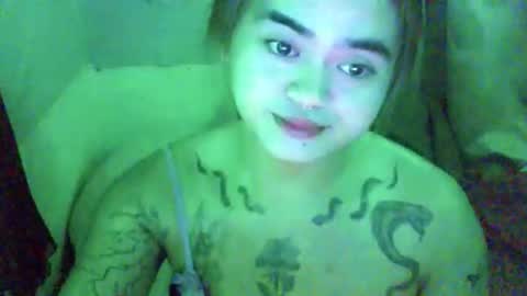 Snapshot of yourprincessthea chatting on 05-08-26, 02:33 yourprincessthea online show from 05-08-26, 02:33