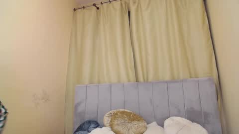 yours_jasmin online show from 02-04-25, 06:17