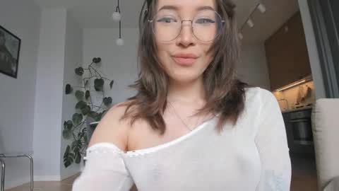 youre meyy online show from 03-31-26, 07:20