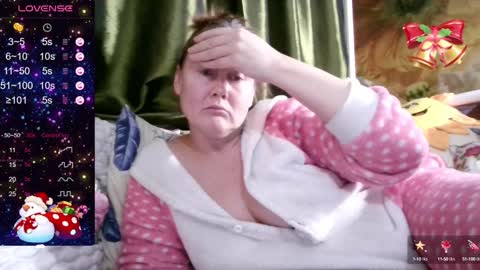 Snapshot of yoursexkroshka chatting on 12-25-24, 06:09 kroshka online show from 12-25-24, 06:09