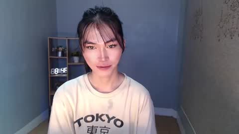 Snapshot of yoursexservice chatting on 03-04-25, 11:00    online show from 03-04-25, 11:00