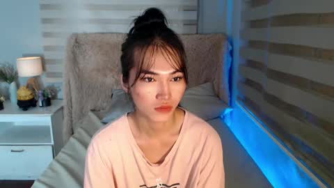 Snapshot of yoursexservice chatting on 09-28-25, 10:37    online show from 09-28-25, 10:37