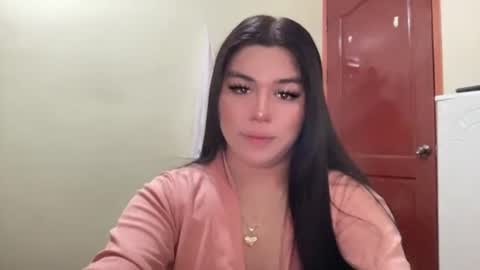 Snapshot of yoursexytowngirl chatting on 06-11-26, 08:01 LALA online show from 06-11-26, 08:01
