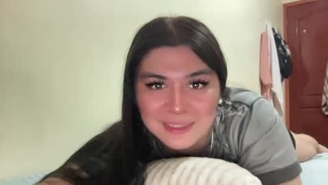 Snapshot of yoursexytowngirl chatting on 06-15-26, 02:41 LALA online show from 06-15-26, 02:41