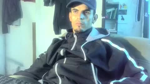 Snapshot of yourskinnybooy chatting on 09-18-25, 08:33 sander online show from 09-18-25, 08:33