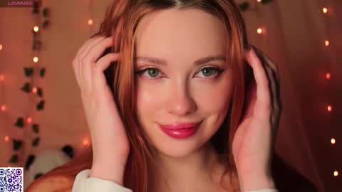 Snapshot of yourspringani chatting on 12-17-25, 12:11 Im Ani online show from 12-17-25, 12:11