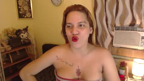 YourDreamgirl  online show from 10-11-25, 04:38