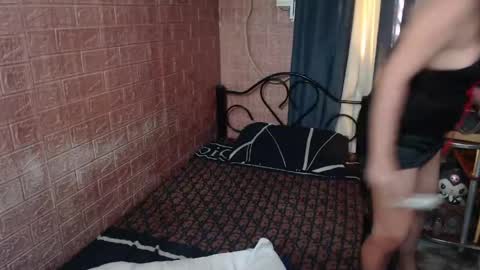 YourDreamgirl  online show from 05-03-26, 11:00