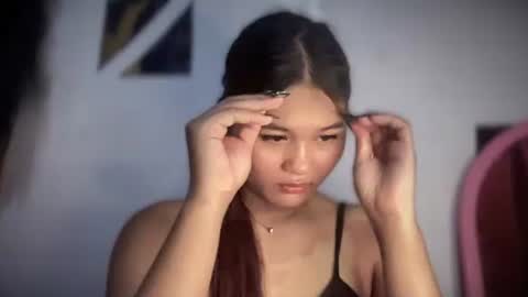 yoursweetgirl_zia online show from 05-21-26, 05:36