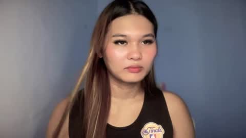 yoursweetgirl_zia online show from 07-15-26, 08:41