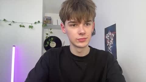 yoursweetyguy online show from 04-15-26, 02:13