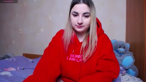 Snapshot of yourswetiegirl chatting on 02-22-25, 11:02 Sofia online show from 02-22-25, 11:02