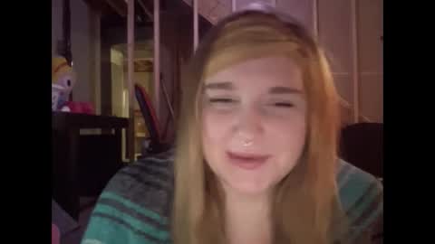 Snapshot of yourthickgingergoddess chatting on 01-04-25, 01:42 yourthickgingergoddess online show from 01-04-25, 01:42