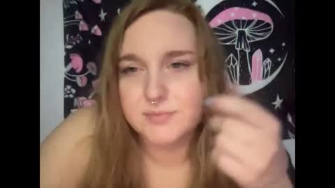 Snapshot of yourthickgingergoddess chatting on 01-25-25, 02:04 yourthickgingergoddess online show from 01-25-25, 02:04