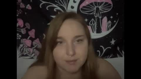Snapshot of yourthickgingergoddess chatting on 01-28-25, 04:18 yourthickgingergoddess online show from 01-28-25, 04:18