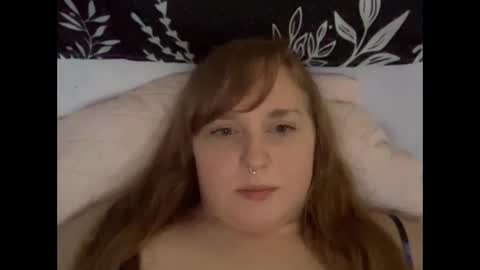 Snapshot of yourthickgingergoddess chatting on 03-02-25, 01:58 yourthickgingergoddess online show from 03-02-25, 01:58