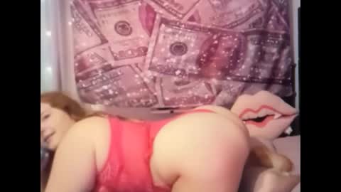 Snapshot of yourthickgingergoddess chatting on 10-18-25, 02:40 yourthickgingergoddess online show from 10-18-25, 02:40
