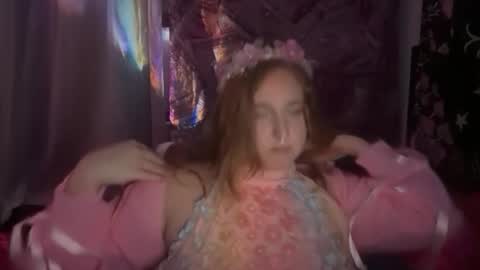 yourthickgingergoddess online show from 12-20-25, 01:23